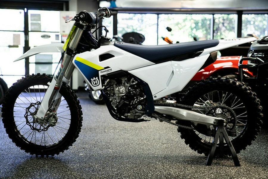 2025 Husqvarna FC 250