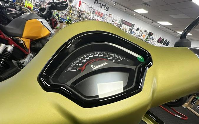 2024 VESPA GTS Super 300 Sport