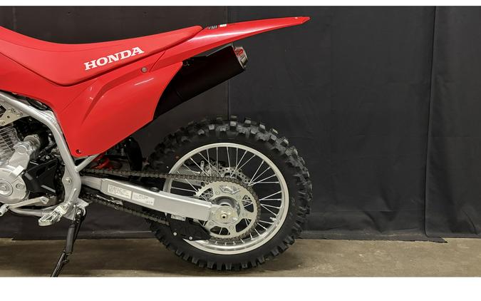 2026 CRF300F - Honda