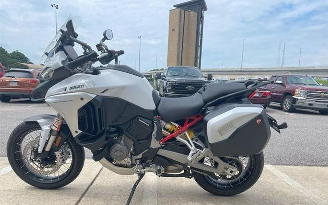 2023 Ducati Multistrada V4S Iceberg White - Spoked Wheels