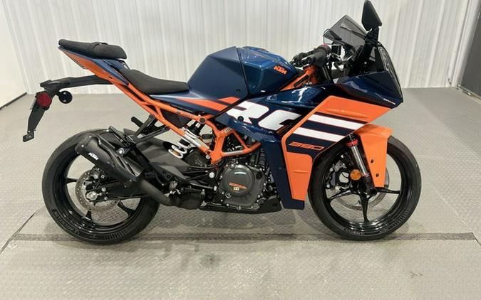 2024 KTM RC 390