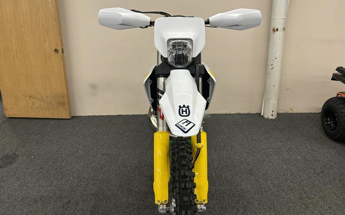 2027 Husqvarna TE 150