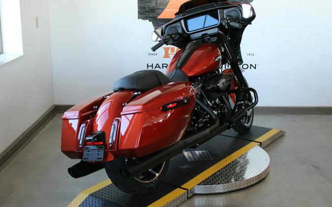 2024 Harley-Davidson Street Glide Grand American Touring FLHX