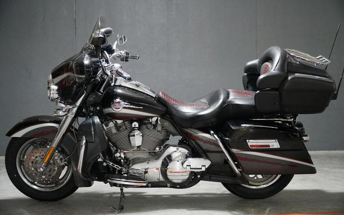 2006 Harley-Davidson® FLHTCUSE - Ultra Classic® Electra Glide® Screamin' Eagle®