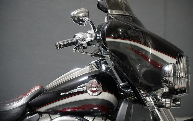 2006 Harley-Davidson® FLHTCUSE - Ultra Classic® Electra Glide® Screamin' Eagle®