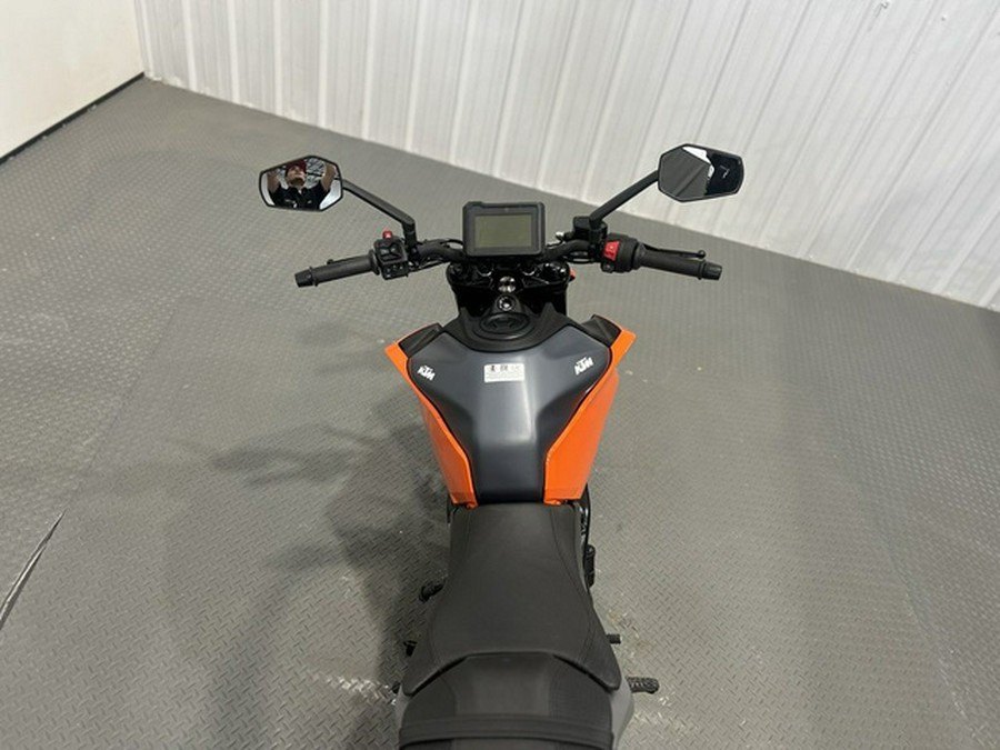 2024 KTM Duke 250