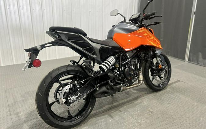 2024 KTM Duke 250