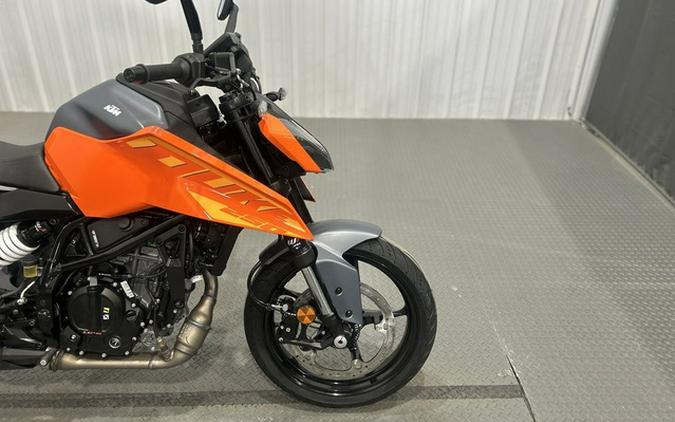 2024 KTM Duke 250