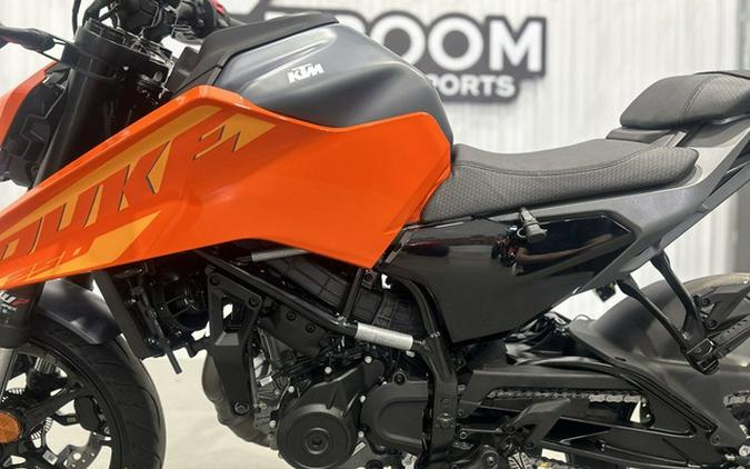 2024 KTM Duke 250