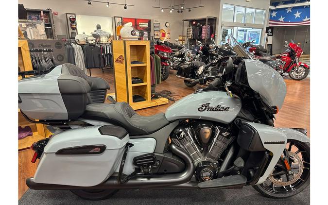 2025 Indian Motorcycle RoadmasterÂ® PowerPlus Dark HorseÂ® with PowerBand Audio Package