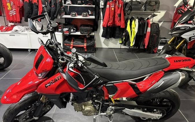 2026 Ducati Hypermotard 698 Mono Ducati Red