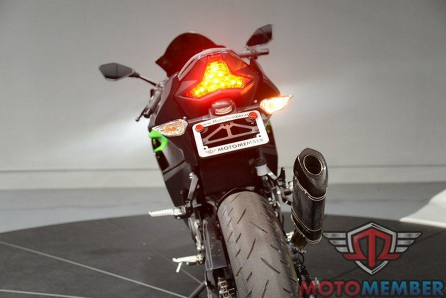 2023 Kawasaki Ninja 400 Matrix Camo Gray/Metallic Matte Carbon