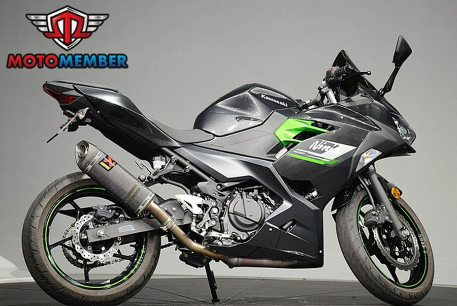 2023 Kawasaki Ninja 400 Matrix Camo Gray/Metallic Matte Carbon