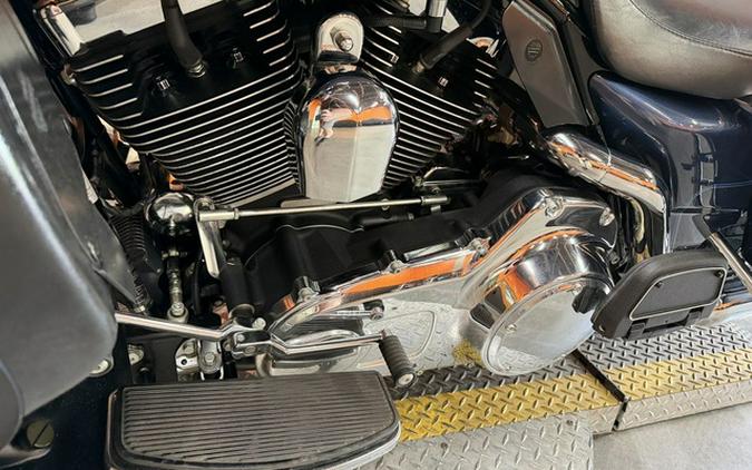 2008 Harley-Davidson Touring FLHTCU - Ultra Classic Electra Glide