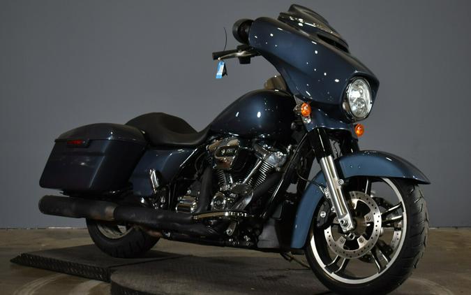 2017 Harley-Davidson Street Glide Special