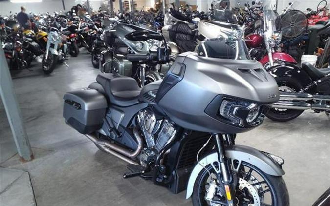 2021 Indian Motorcycle® Challenger® Titanium Smoke