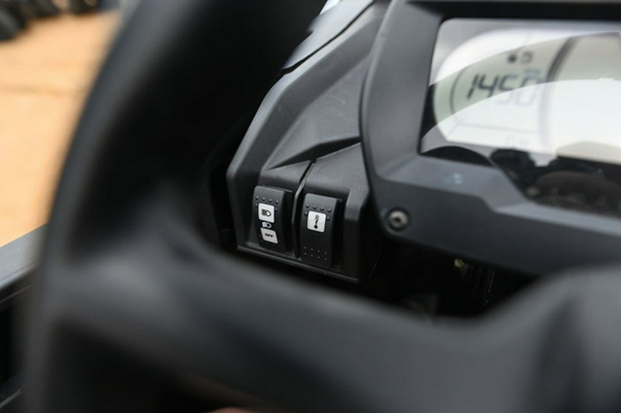 2025 Can-Am Maverick Sport X rc 1000R