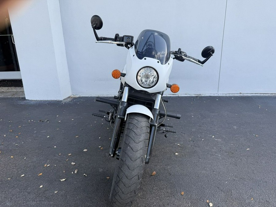 2019 Indian Motorcycle Scout Bobber ABS White Smoke