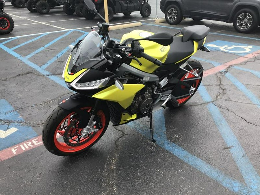 2021 Aprilia® Tuono 660 Acid Gold
