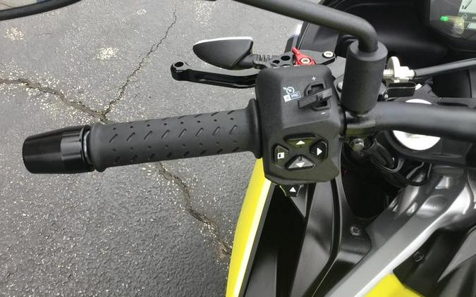 2021 Aprilia® Tuono 660 Acid Gold