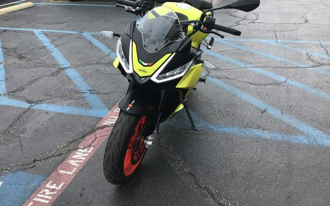 2021 Aprilia® Tuono 660 Acid Gold