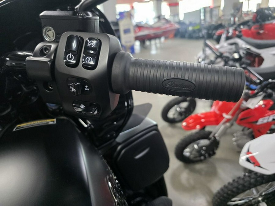 2026 Indian Pursuit Dark Horse 112 W/ Powerband Audio Black Smoke