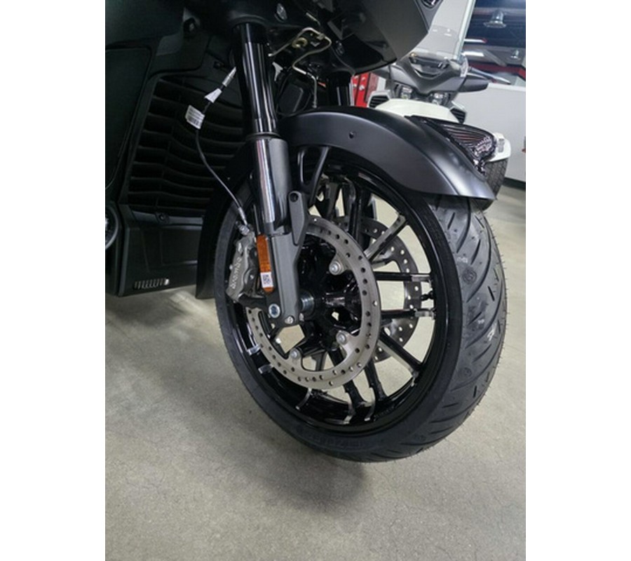 2026 Indian Pursuit Dark Horse 112 W/ Powerband Audio Black Smoke