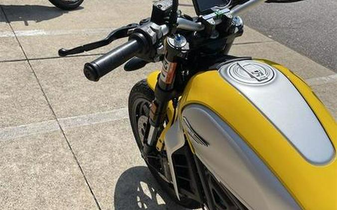 2023 Ducati Scrambler Icon 62 Yellow