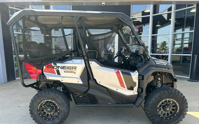 2022 Honda Pioneer 1000-5 Trail