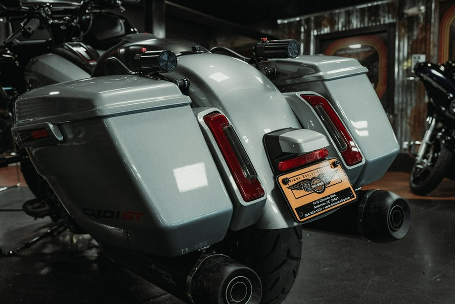 2025 Harley-Davidson® FLTRXSTSE - CVO™ Road Glide® ST