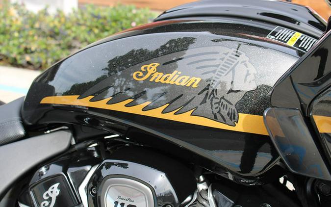 2026 Indian Motorcycle® Challenger® Dark Horse® 112 w/PowerBand Audio Black Crystal w/Black Metalli