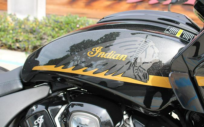 2026 Indian Motorcycle® Challenger® Dark Horse® 112 w/PowerBand Audio Black Crystal w/Black Metalli