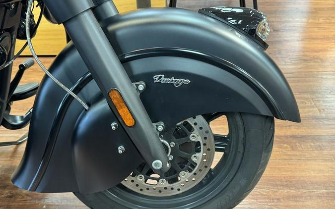 2021 Indian Motorcycle® Vintage Dark Horse® Thunder Black Smoke