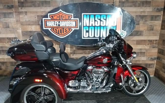 2022 Harley-Davidson Trike CVO™ Tri Glide®