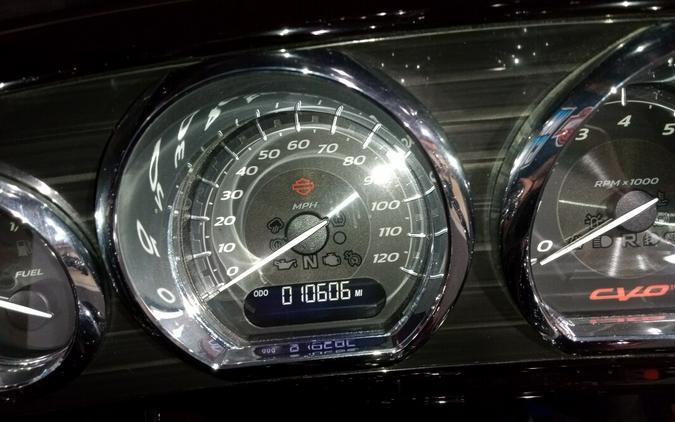 2022 Harley-Davidson Trike CVO™ Tri Glide®