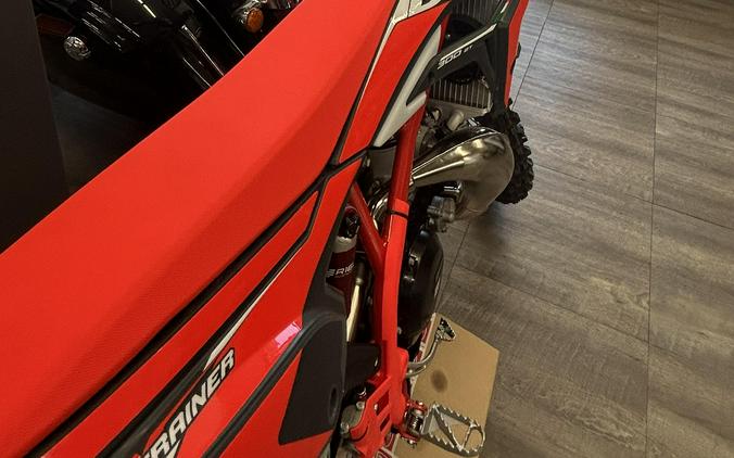 2026 BETA 300 XTRAINER
