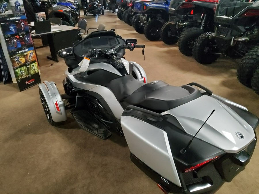 2023 Can-Am™ Spyder RT Base