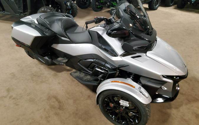 2023 Can-Am™ Spyder RT Base