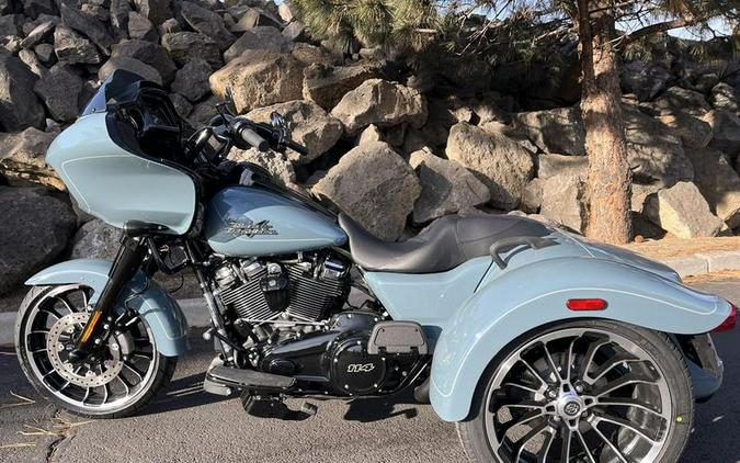 2024 Harley-Davidson® FLTRT - Road Glide® 3