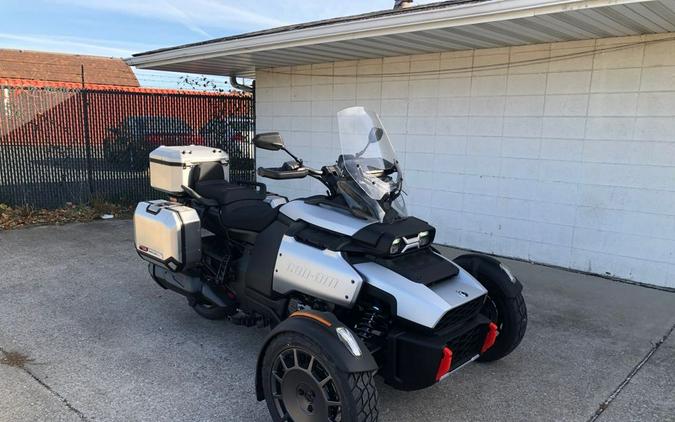 2025 Can-Am CANYON XT