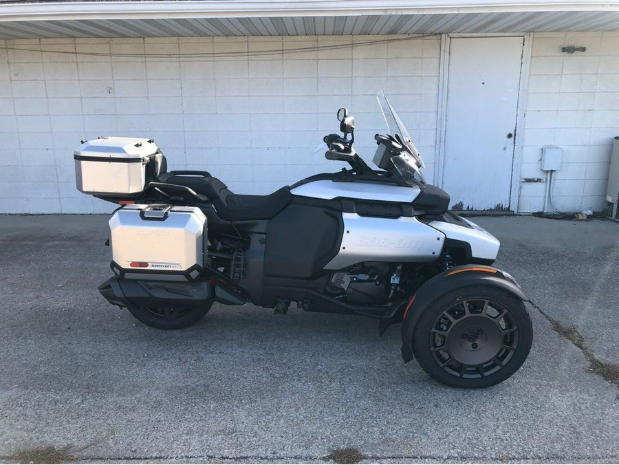 2025 Can-Am CANYON XT
