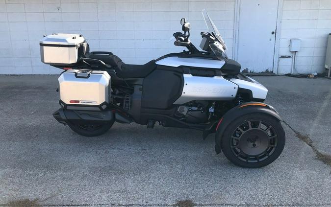 2025 Can-Am CANYON XT