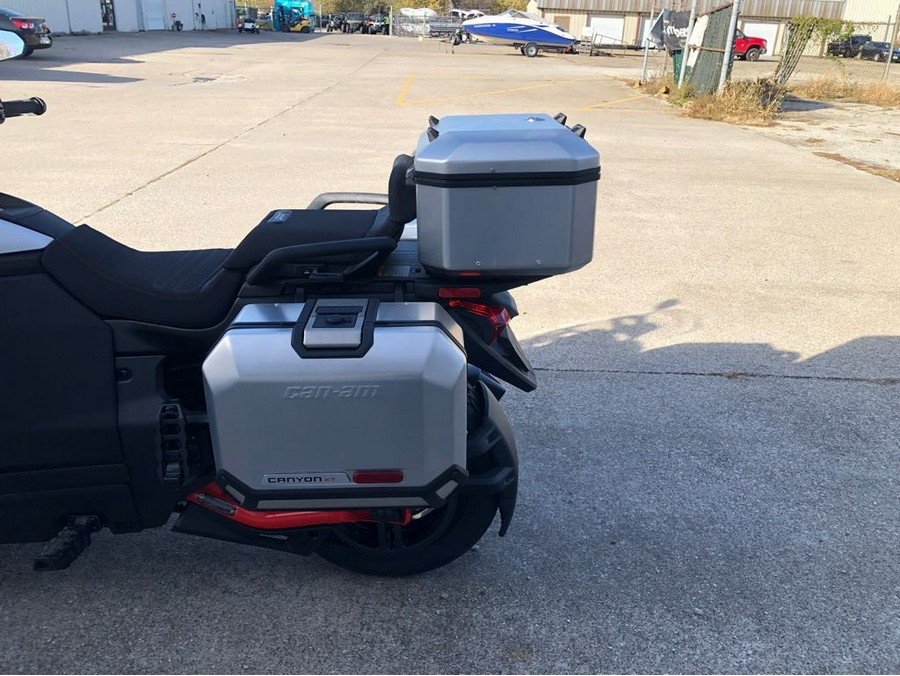 2025 Can-Am CANYON XT