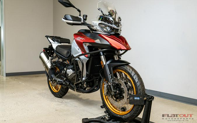 2023 Benelli SRT750X