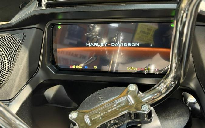2026 Harley-Davidson® FLTRX - Road Glide®