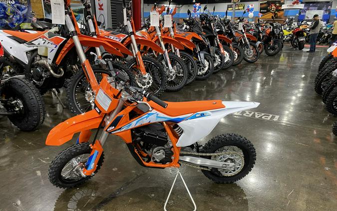 2024 KTM SX-E 3