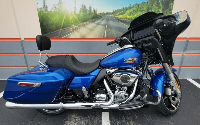 2024 Harley-Davidson Street Glide® BLUE BURST