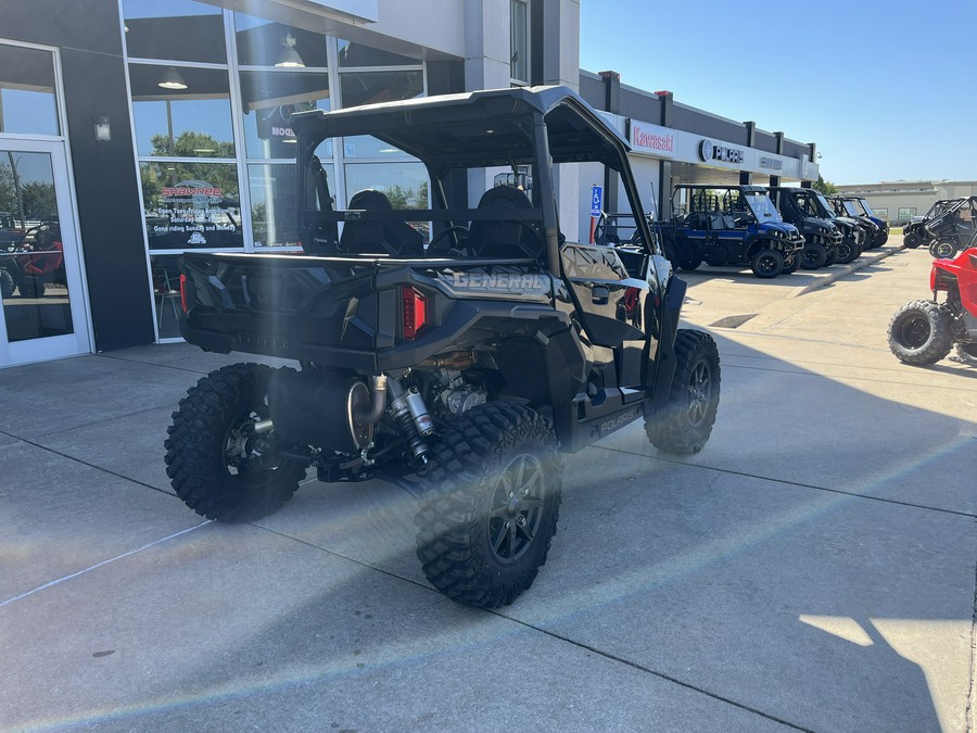 2023 Polaris Industries GENERAL XP 1000 Premium Black Crystal