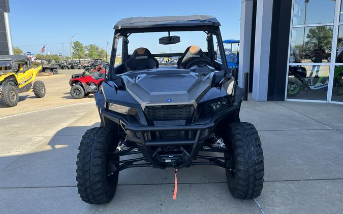 2023 Polaris Industries GENERAL XP 1000 Premium Black Crystal