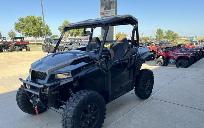 2023 Polaris Industries GENERAL XP 1000 Premium Black Crystal